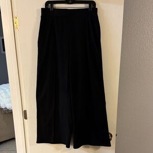 Black Wide-Leg Pants
